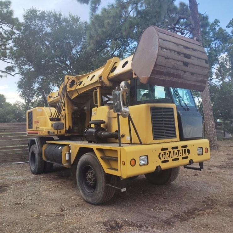 2014 GRADALL XL3100