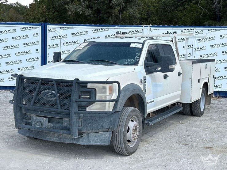 2022-ford-f450-image-1