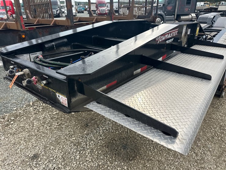 2024-towmaster-t-110dtg-image-15