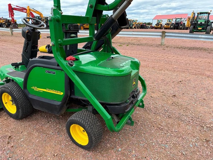 john-deere-1435-image-31