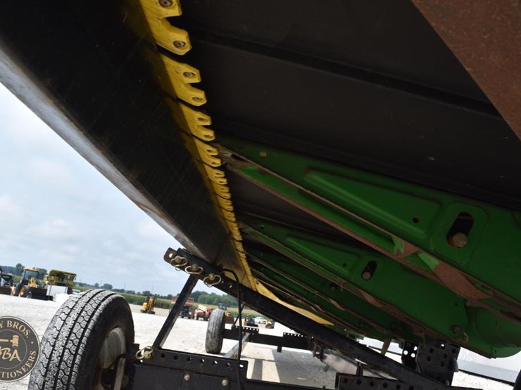 2014-john-deere-630fd-image-47