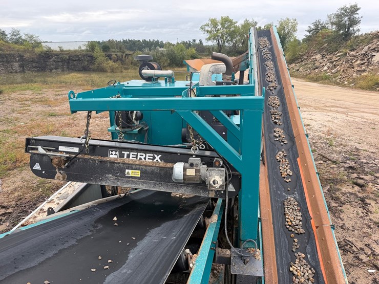 2021-powerscreen-gladiator-tp320sr-image-39