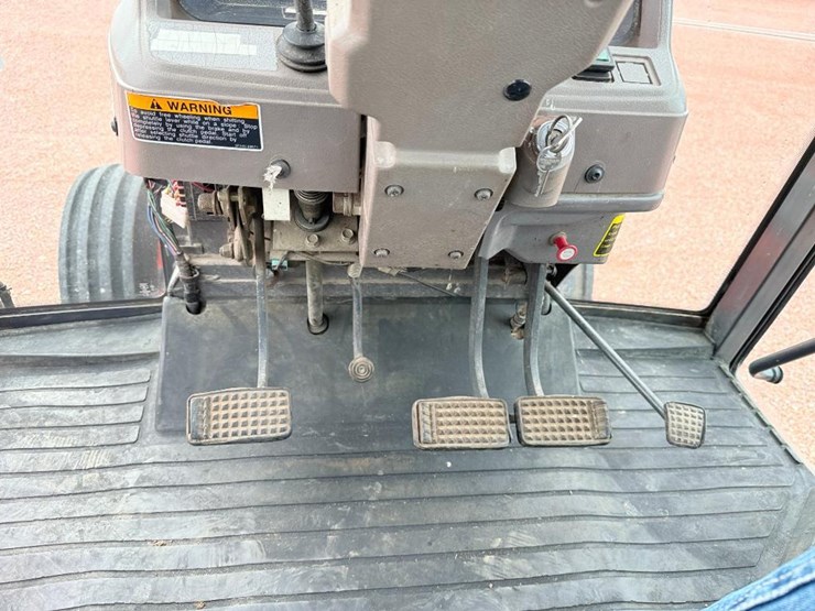 kubota-m120-image-45