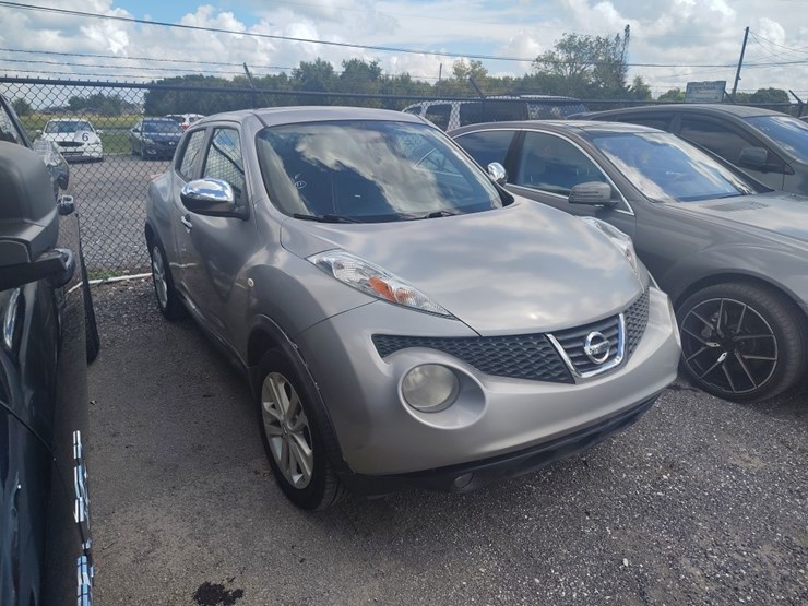 2013-nissan-juke-image-1