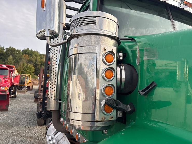 2013-western-star-4900sb-image-18