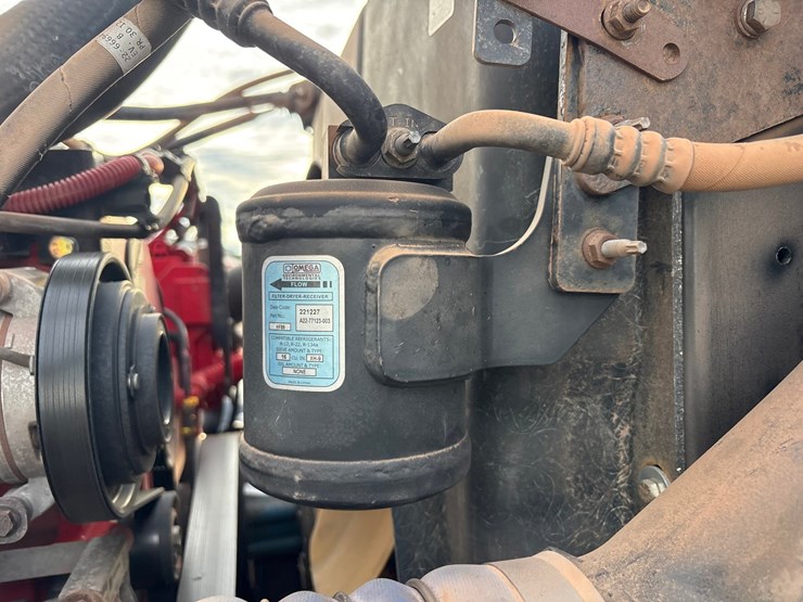 2013-western-star-4900sb-image-28