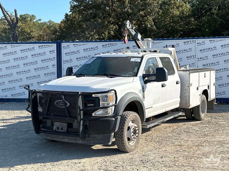 2021-ford-f450-image-2