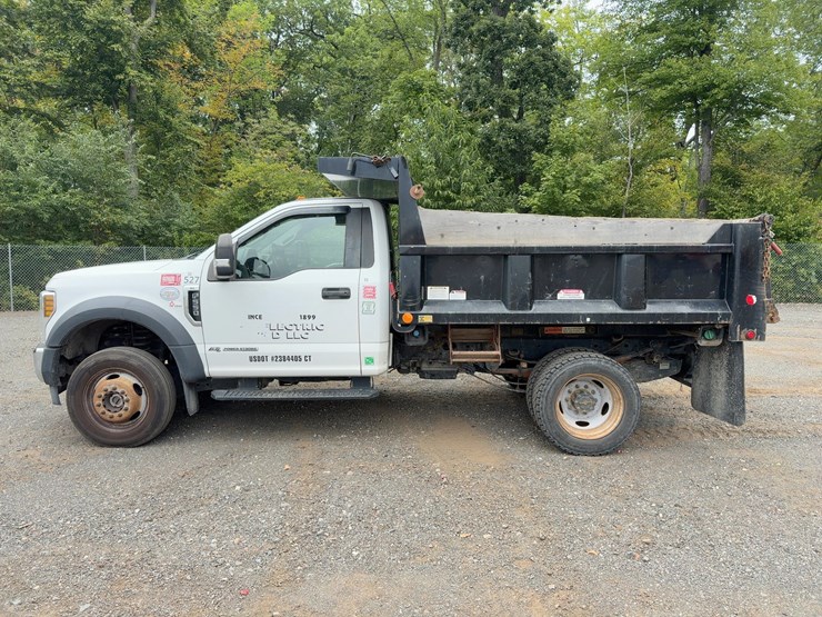 2018-ford-f550-xl-image-2