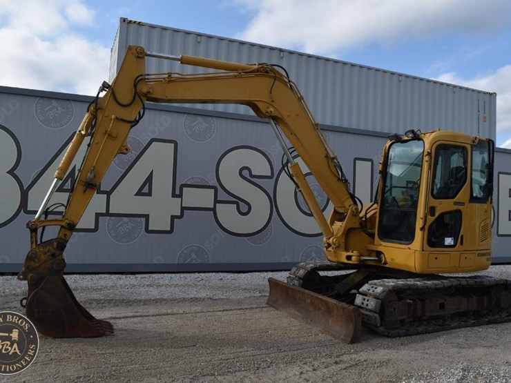 2010-komatsu-pc88mr-8-image-4