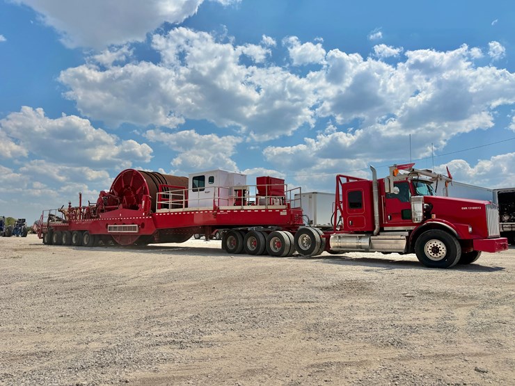 2019-hydra-rig-2-3/8”-coil-tubing-unit-with-kw-haul-truck-package-lots-81-thru-82-image-3