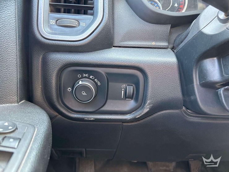 2022-dodge-2500-image-16