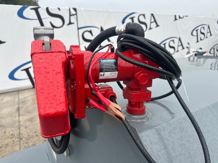 #5605-•-unused-x-star-750-gallon-fuel-trailer-image-15