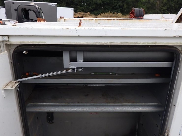 miller-bobcat-225g-image-30