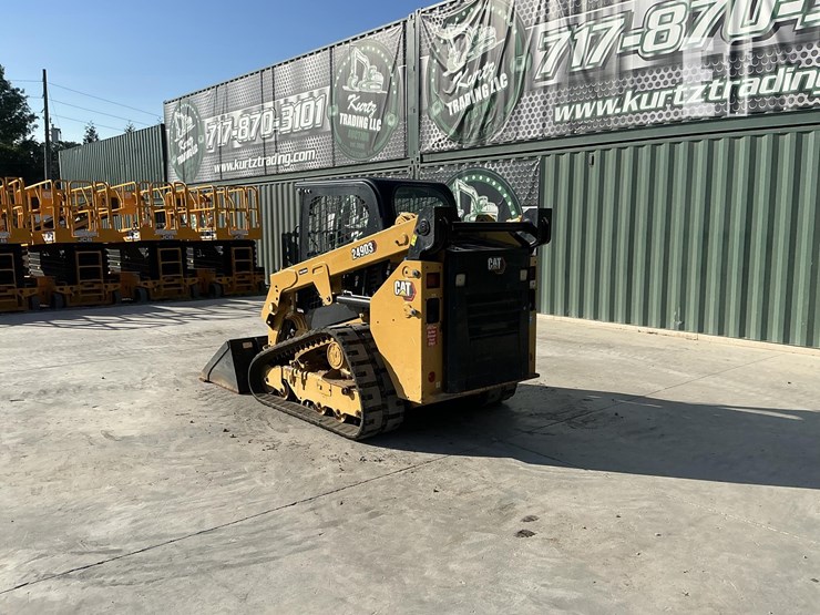 2022-caterpillar-249d3-image-2