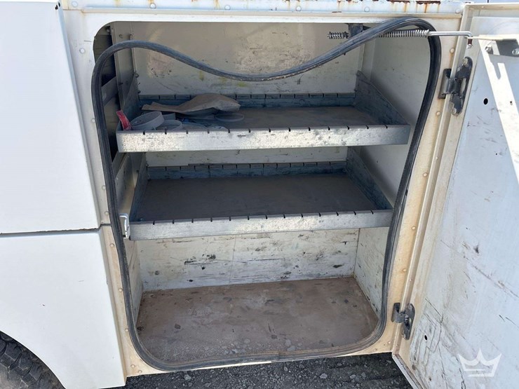 2018-ford-f350-image-35