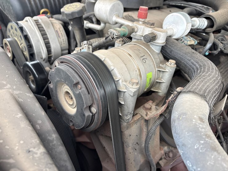 1997-chevrolet-3500-image-44
