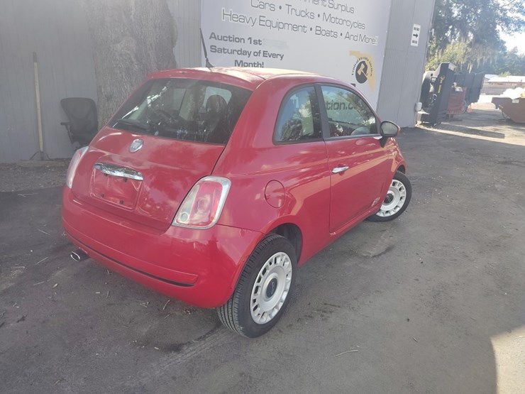 2012-fiat-500-image-4