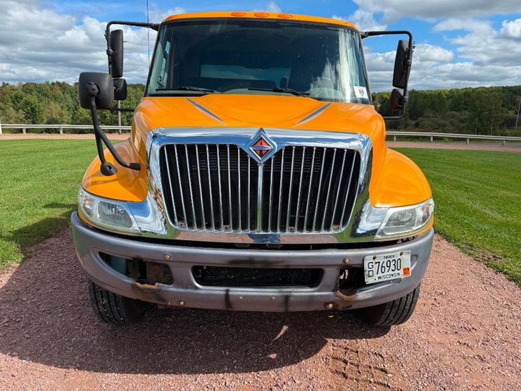 international-durastar-4300-image-20