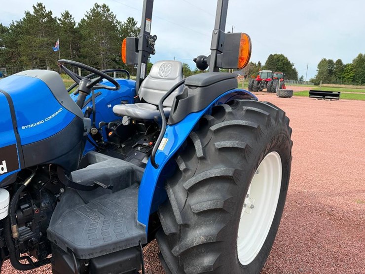 new-holland-tn60a-image-24