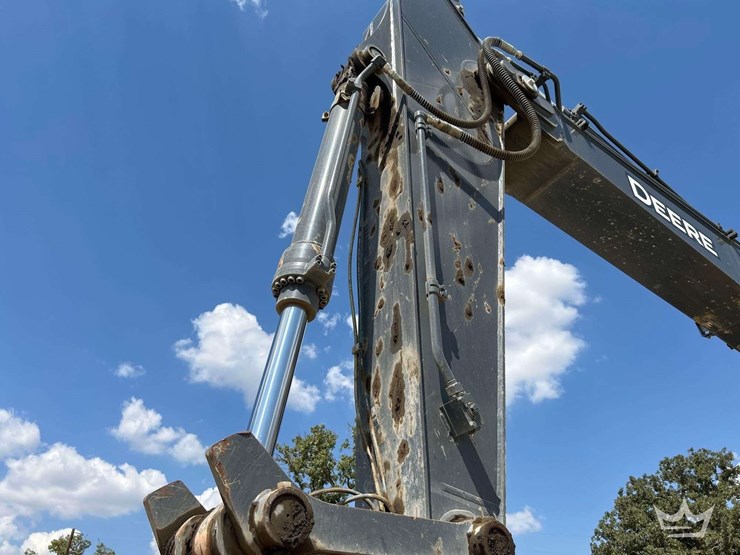 2024-deere-345-p-tier-image-26
