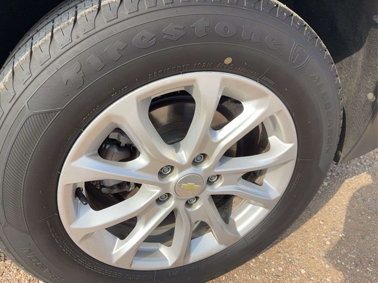 2019-chevrolet-equinox-lt-image-44