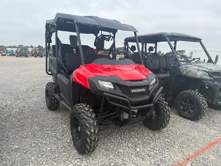 2014-honda-pioneer-700-image-2