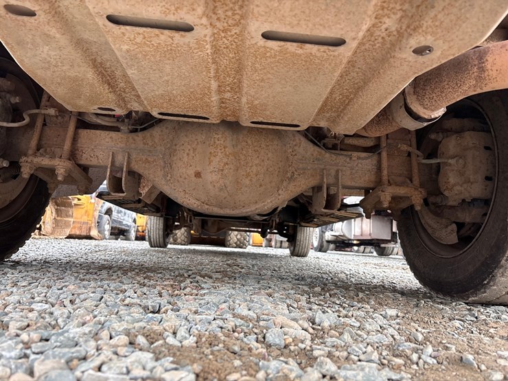 2008-ford-f550-image-37