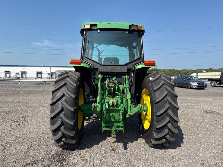 john-deere-6405-image-8