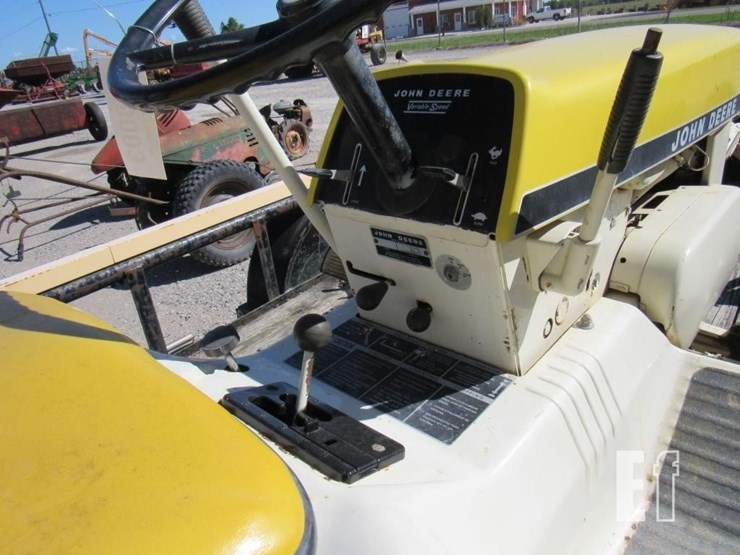 john-deere-112-image-8