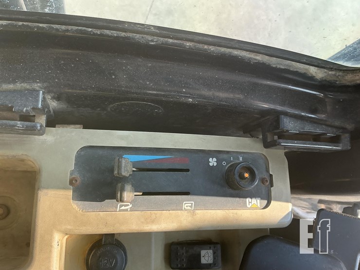 2010-caterpillar-303.5c-cr-image-14
