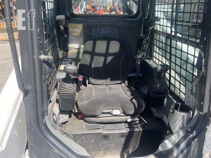 2021-bobcat-t770-image-14