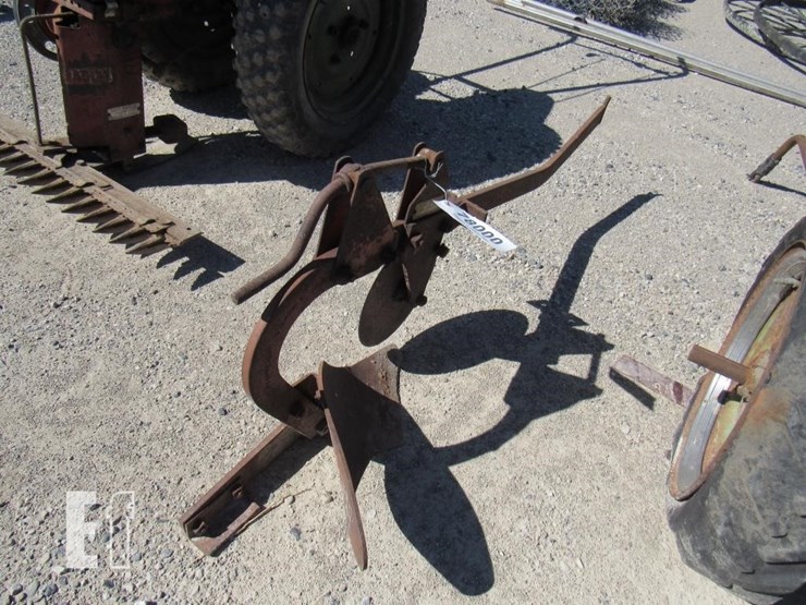 plow-image-3