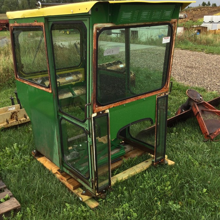 JOHN DEERE 2510