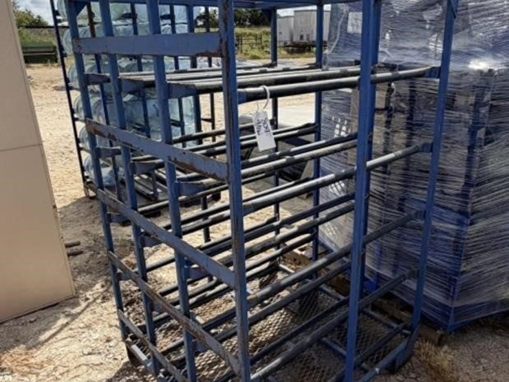l3---water-jug-storage-shelf/storage-racks-image-1