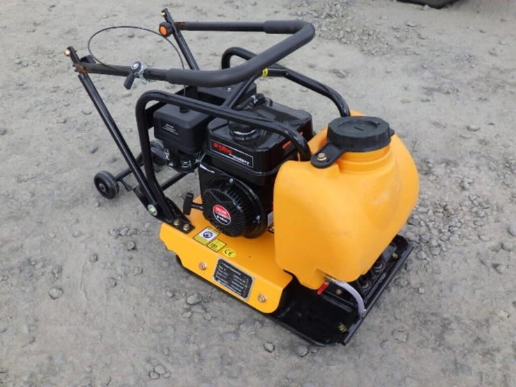 2026-sdlool-90-vibratory-plate-compactor-image-4