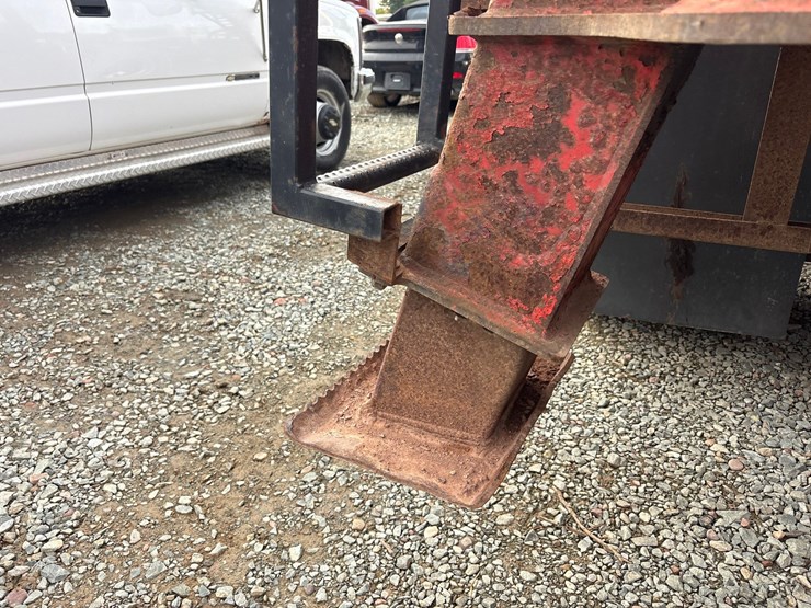 2013-western-star-4900sb-image-86