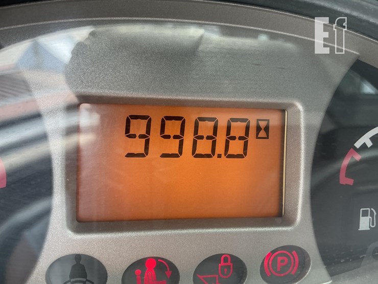 2019-bobcat-t550-image-18