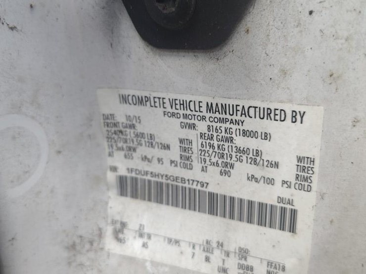 2016-ford-f550-image-7