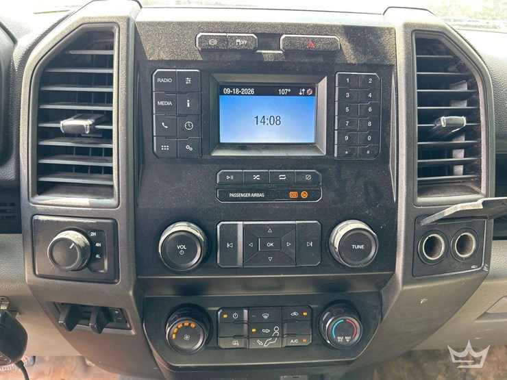 2022-ford-f450-image-15