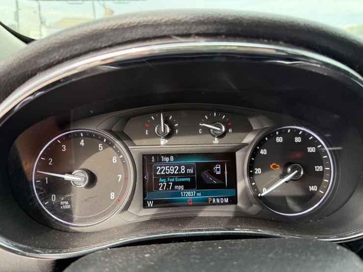2018-buick-encore-image-27