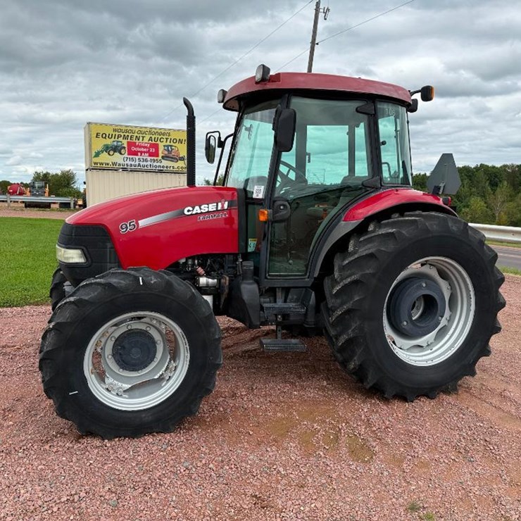 CASE IH FARMALL 95