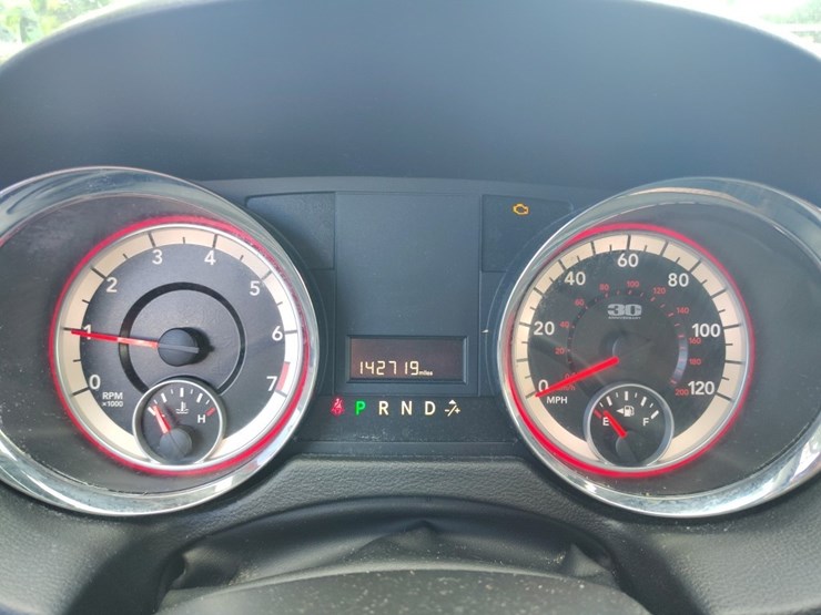 2014-dodge-grand-caravan-image-9