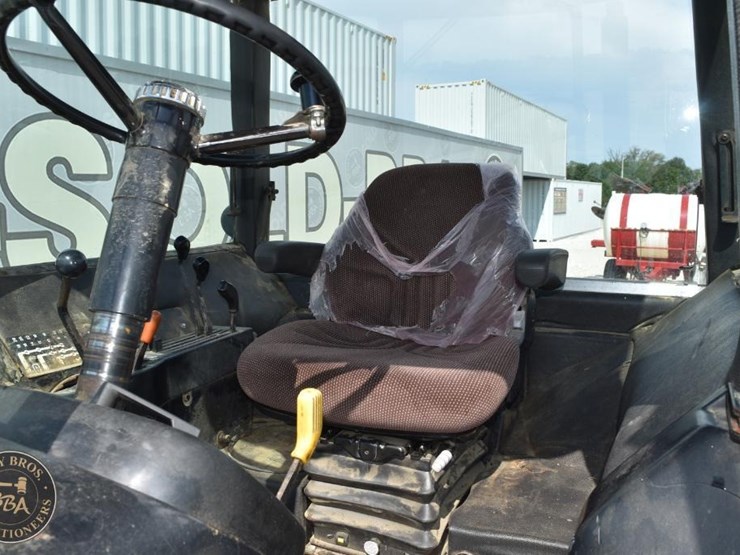 john-deere-4240-image-30