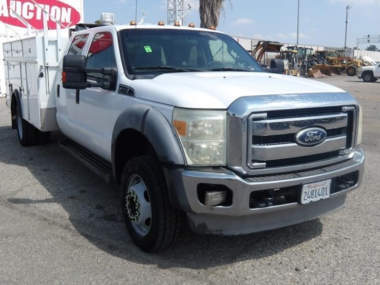 2011-ford-f550-image-2