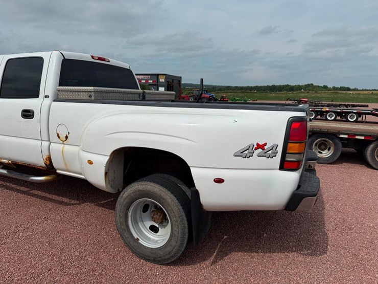 chevrolet-3500-image-22