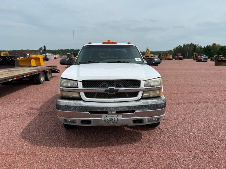 chevrolet-3500-image-2
