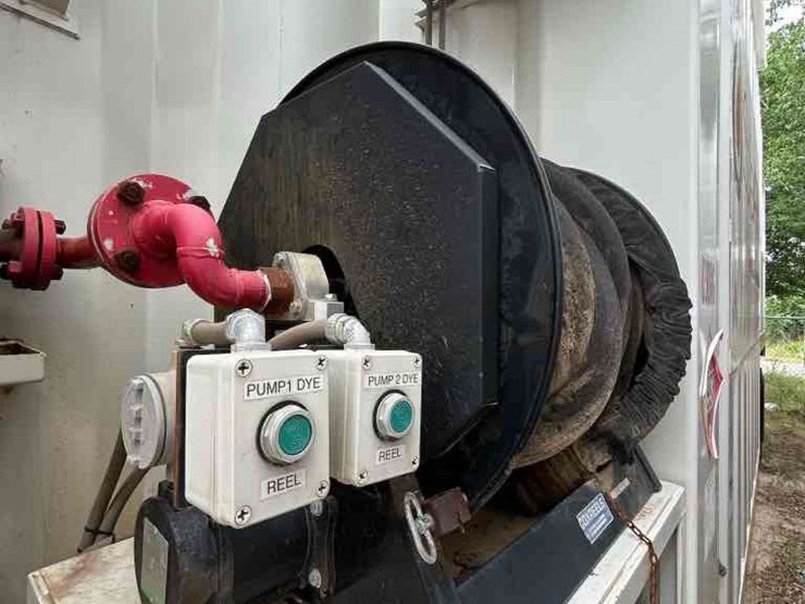 2019-safe-arm-pilot-thomas-logistics-t/a-dual-fuel-wall-fuel-station-image-10