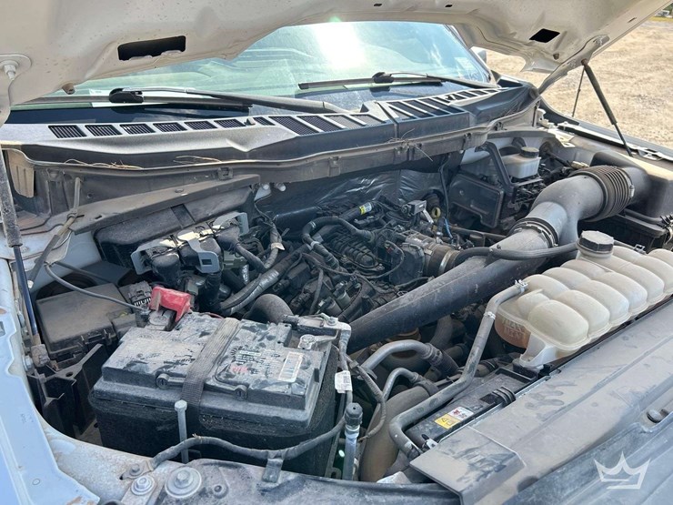 2021-ford-f150-image-7