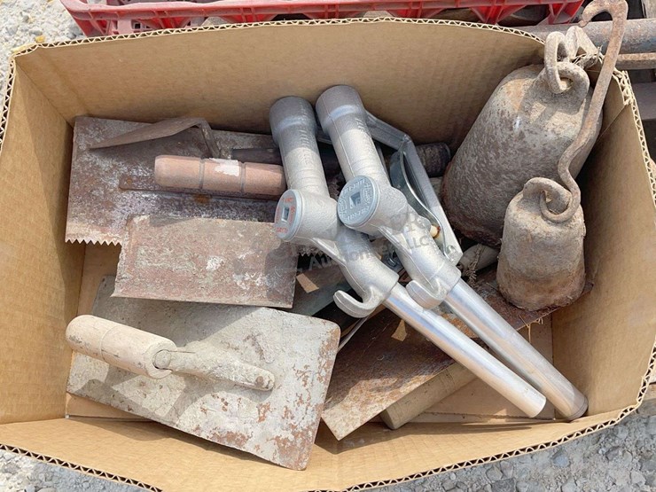 group-of-misc.-tool-items-image-5