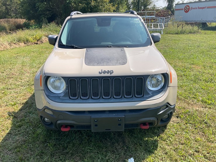 2015-jeep-renegade-image-2
